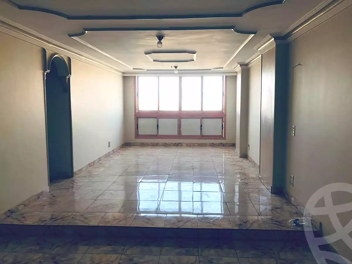 https://aqarmap.com.eg/en/listing/6691055-for-rent-cairo-helwan-sherif-st