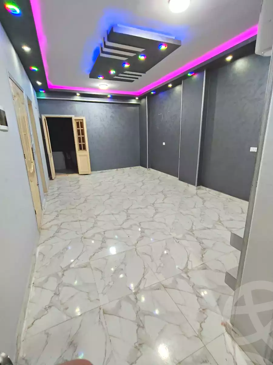 https://aqarmap.com.eg/ar/listing/6692149-for-rent-cairo-helwan-hadayek-helwan-nile-corniche-st