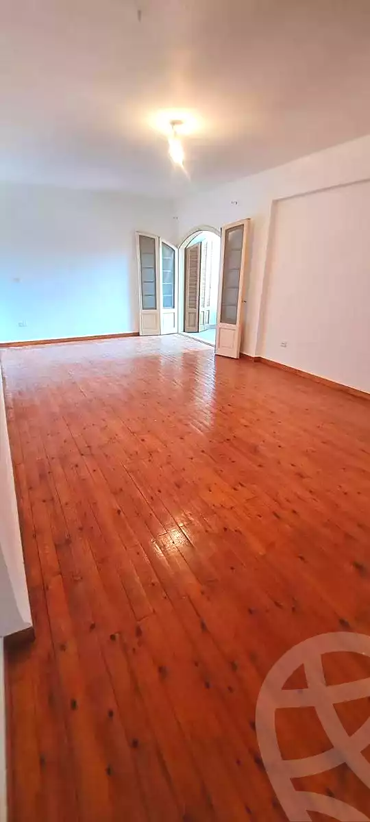 https://aqarmap.com.eg/ar/listing/6692234-for-sale-alexandria-l-jmy-lbytsh-al-samalehy-1-st