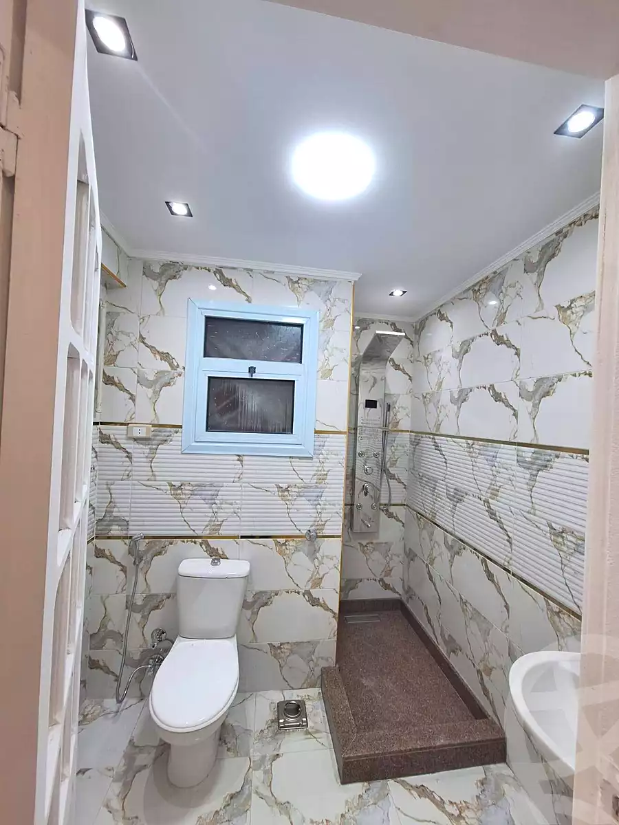 https://aqarmap.com.eg/ar/listing/6692246-for-sale-alexandria-sydy-bshr-sydy-bshr-bhry-street-17