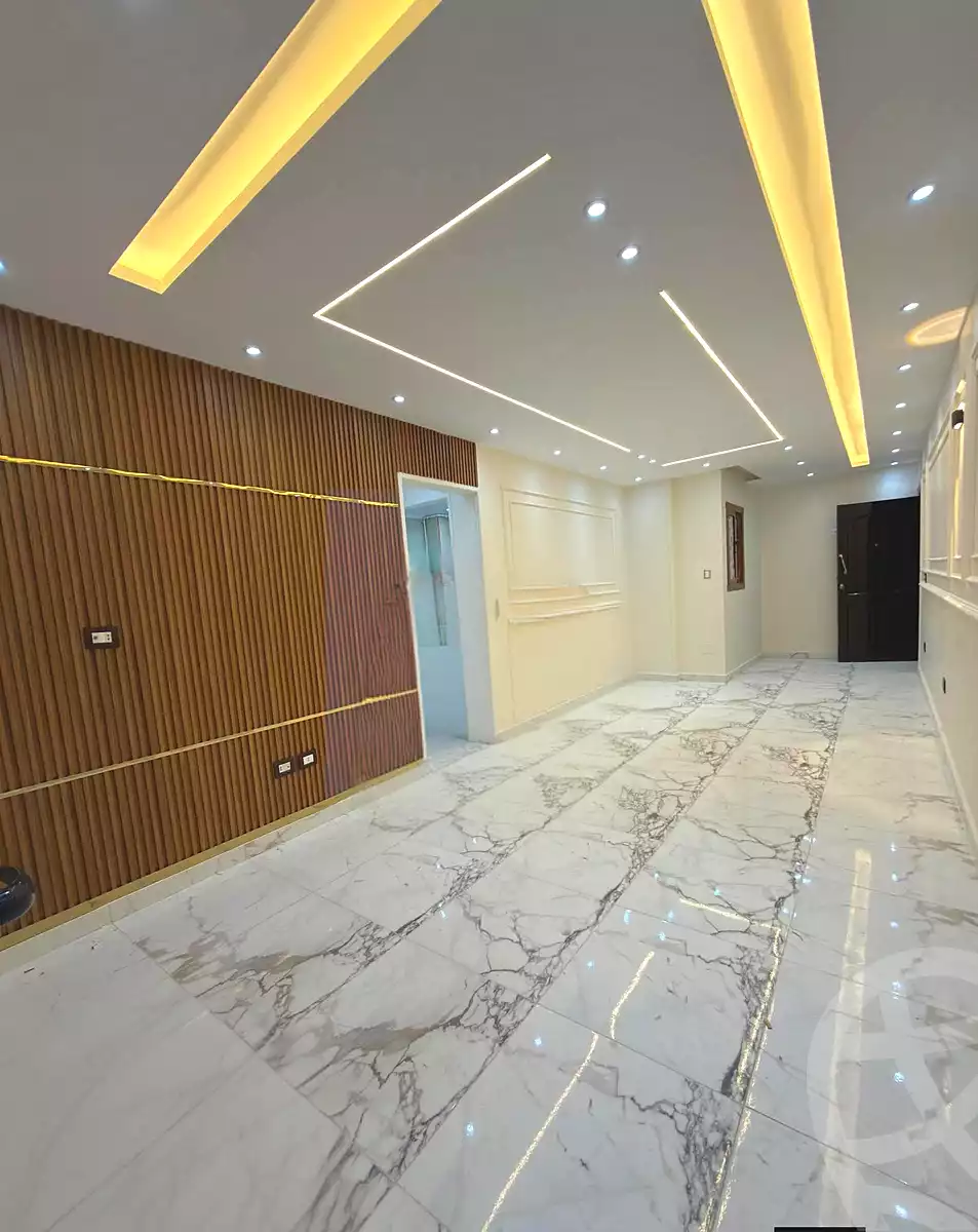 https://aqarmap.com.eg/ar/listing/6692381-for-sale-alexandria-l-jmy-lbytsh-al-samalehy-1-st