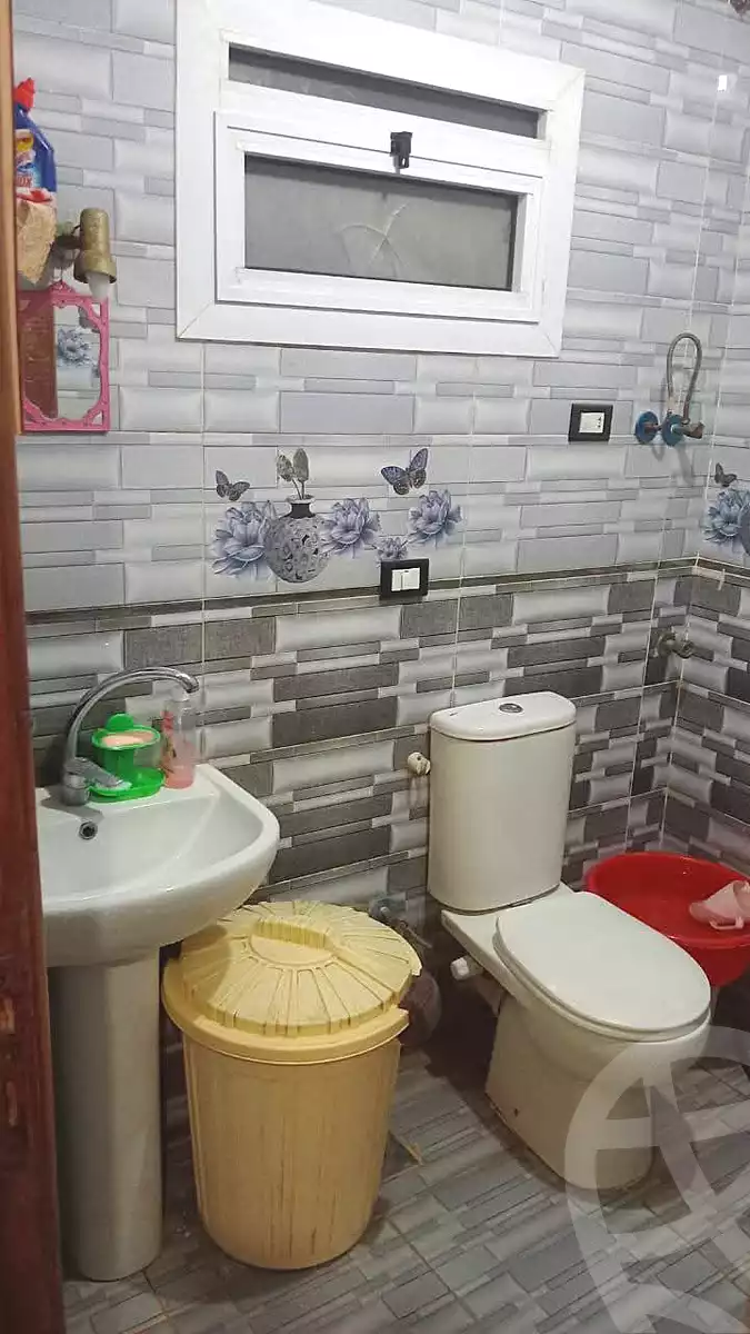 https://aqarmap.com.eg/ar/listing/6692476-for-sale-alexandria-l-jmy-lbytsh-el-hanafeya-st