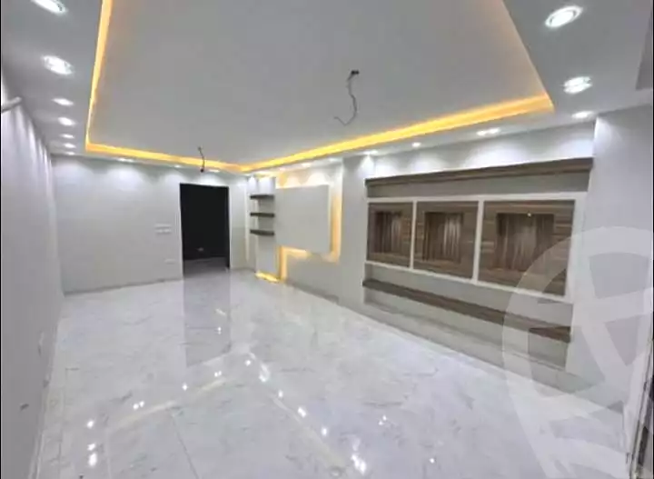 https://aqarmap.com.eg/en/listing/6692690-for-rent-cairo-el-sheikh-zayed-city-compounds-el-khamayel