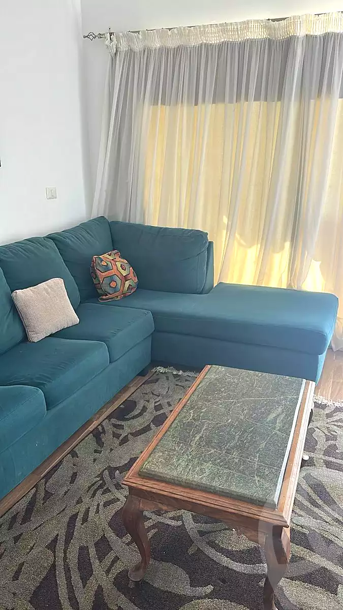 https://aqarmap.com.eg/ar/listing/6692808-for-rent-cairo-el-sheikh-zayed-city-compounds-dh-drys