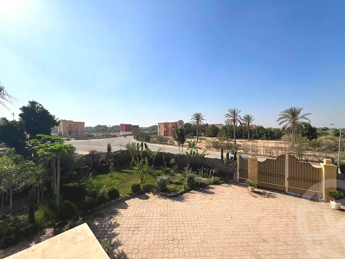 https://aqarmap.com.eg/ar/listing/6692964-for-sale-cairo-el-sheikh-zayed-city-alex-cairo-desert-road-mdyn-sfnks-ljdyd-stella-di-mare-farms