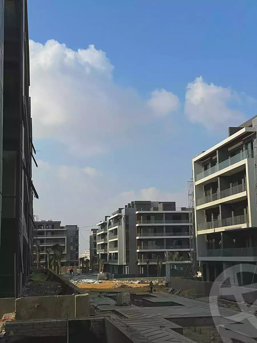 https://aqarmap.com.eg/ar/listing/6690983-for-sale-cairo-new-cairo-compounds-el-patio-oro