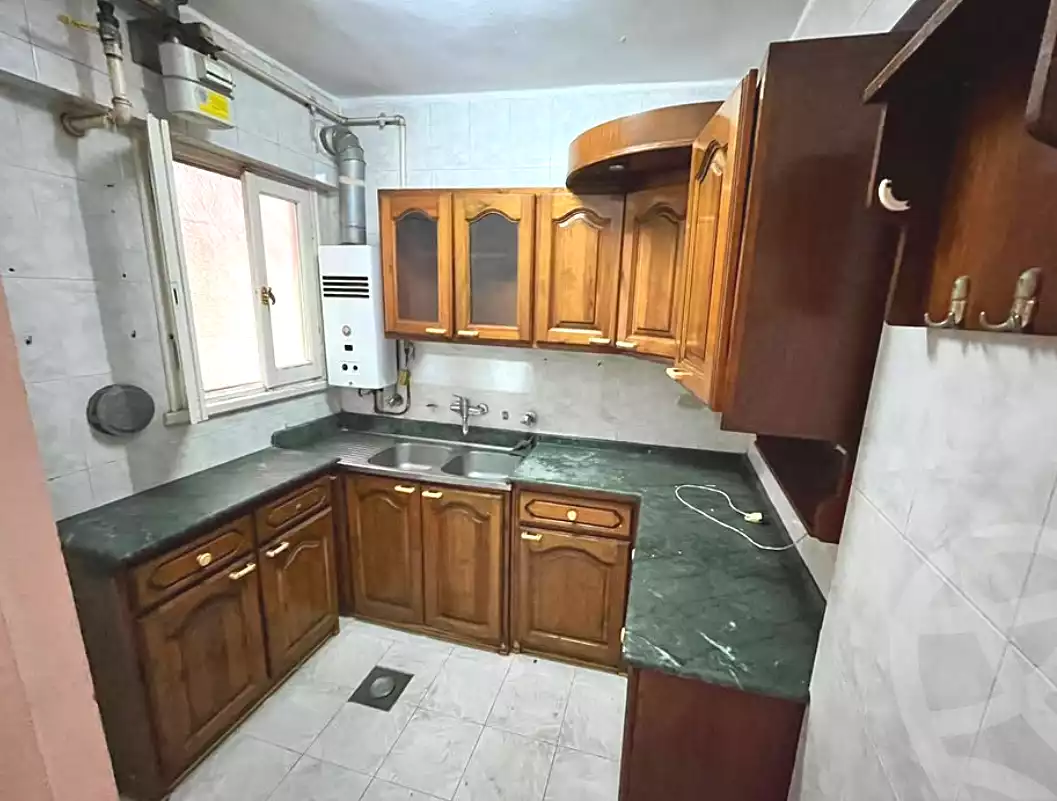 https://aqarmap.com.eg/ar/listing/6693411-for-sale-alexandria-bolekly