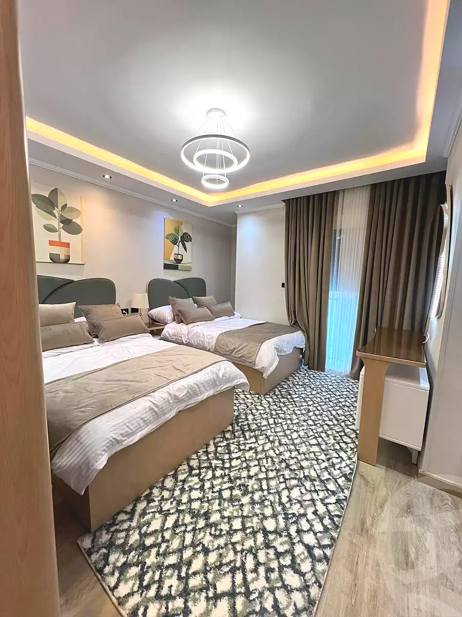 https://aqarmap.com.eg/en/listing/6693471-for-sale-cairo-new-cairo-compounds-mwrd-fq-llttwyr
