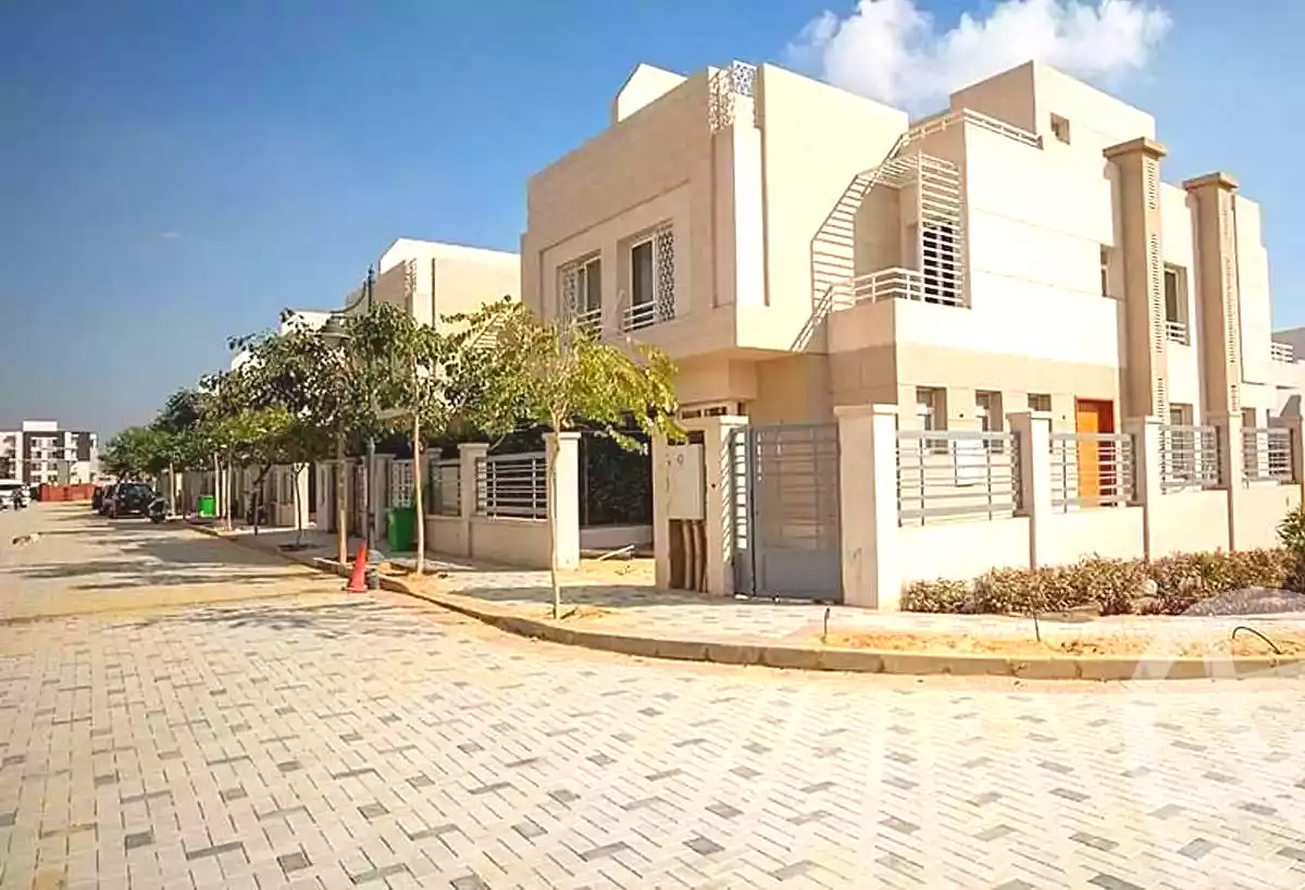 https://aqarmap.com.eg/en/listing/6693865-for-sale-cairo-el-sheikh-zayed-city-compounds-atrio