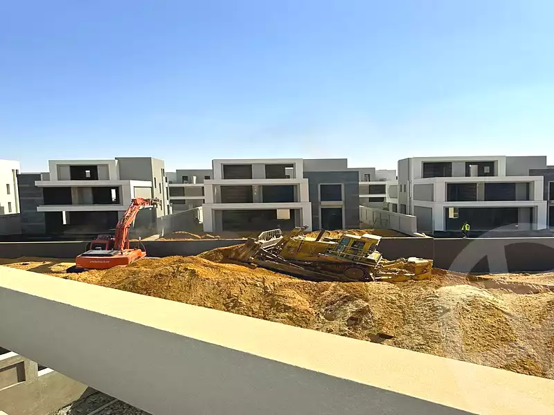 https://aqarmap.com.eg/ar/listing/6694056-for-sale-cairo-new-cairo-compounds-el-patio-town-compound-la-vista