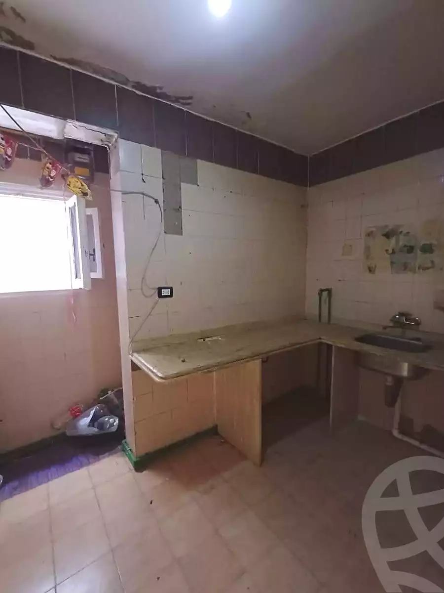 https://aqarmap.com.eg/ar/listing/6695129-for-sale-alexandria-l-jmy-lbytsh-el-hanafeya-st
