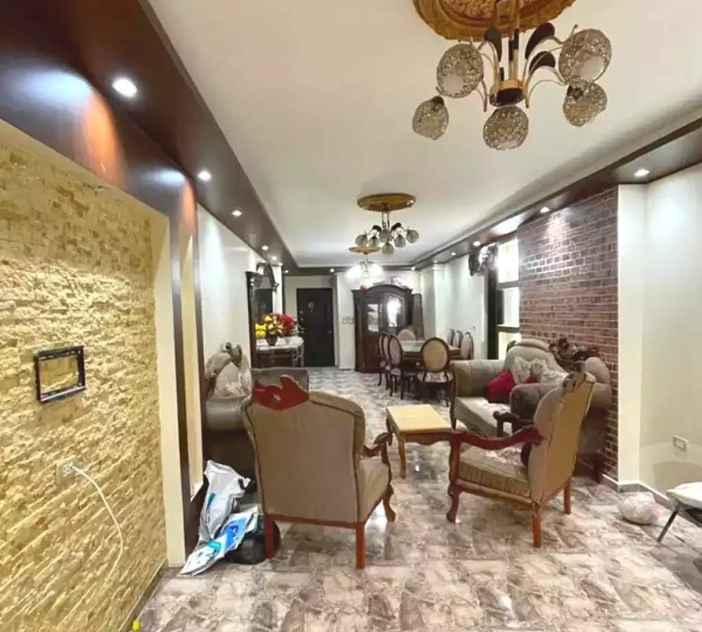 https://aqarmap.com.eg/ar/listing/6695181-for-sale-alexandria-l-jmy-lbytsh-bianchiii-el-bashwat-st