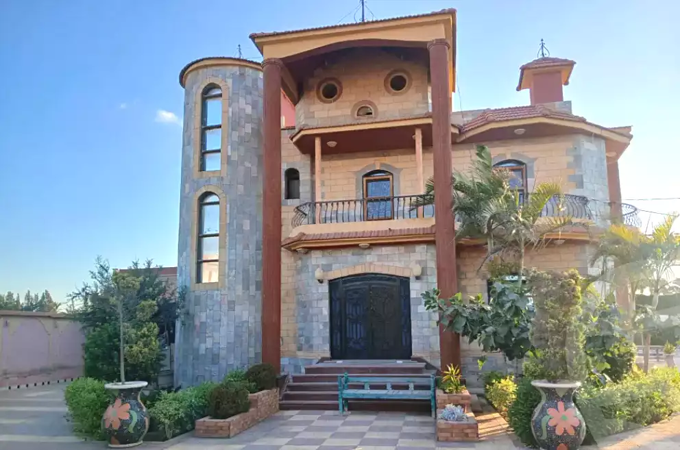 https://aqarmap.com.eg/ar/listing/6695644-for-sale-alexandria-borg-el-arab