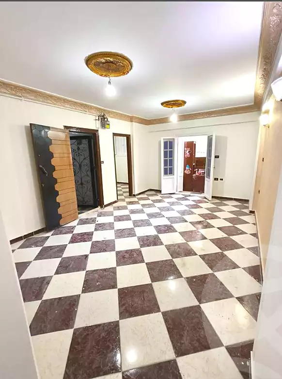 https://aqarmap.com.eg/ar/listing/6696099-for-sale-alexandria-lsywf-el-falki