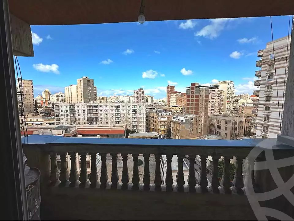 https://aqarmap.com.eg/ar/listing/6696246-for-sale-alexandria-moharram-bey-tryq-qn-lswys
