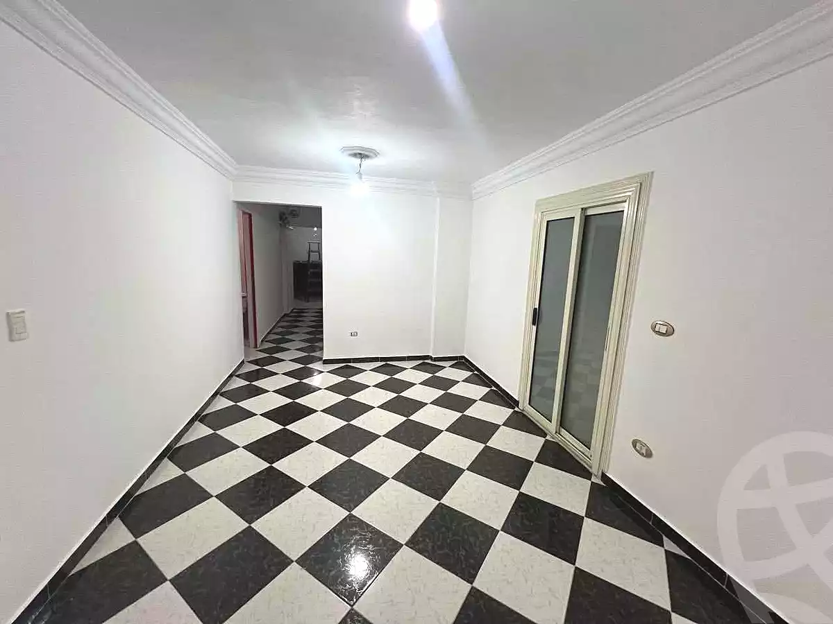 https://aqarmap.com.eg/ar/listing/6697074-for-sale-alexandria-sydy-bshr-sydy-bshr-bhry-mahmoud-sedki-st