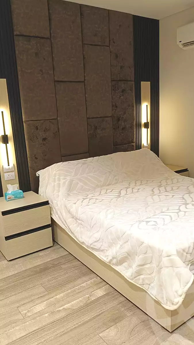 https://aqarmap.com.eg/en/listing/6697104-for-rent-cairo-new-cairo-compounds-lakeview-residence