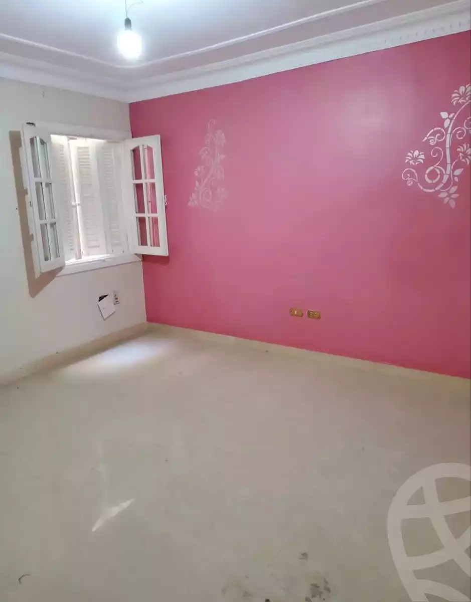 https://aqarmap.com.eg/ar/listing/6697442-for-sale-alexandria-ganaklis-shr-mrtdy-bsh