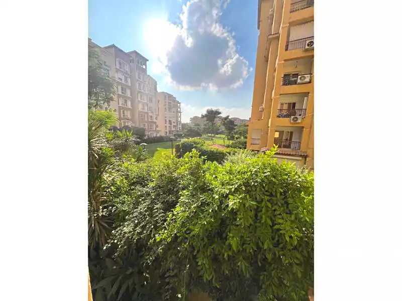 https://aqarmap.com.eg/ar/listing/6697749-for-sale-cairo-new-cairo-madinaty-first-zone-buildings-12th-st.