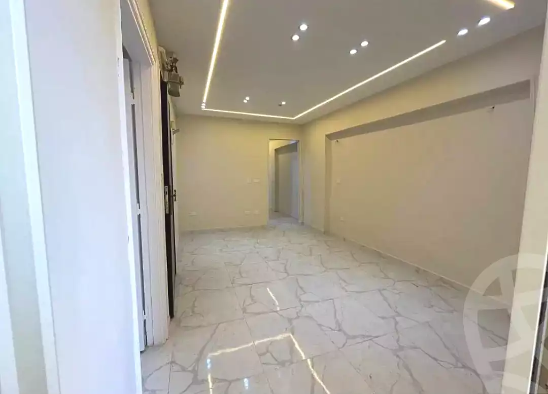 https://aqarmap.com.eg/ar/listing/6697863-for-sale-alexandria-sydy-bshr-sydy-bshr-bhry-khalil-hamada-st