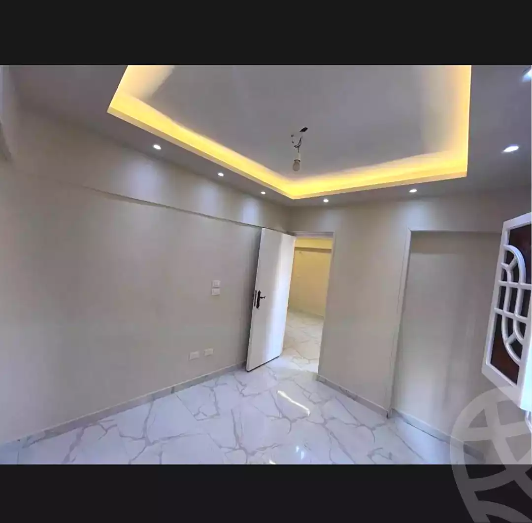 https://aqarmap.com.eg/ar/listing/6697863-for-sale-alexandria-sydy-bshr-sydy-bshr-bhry-khalil-hamada-st