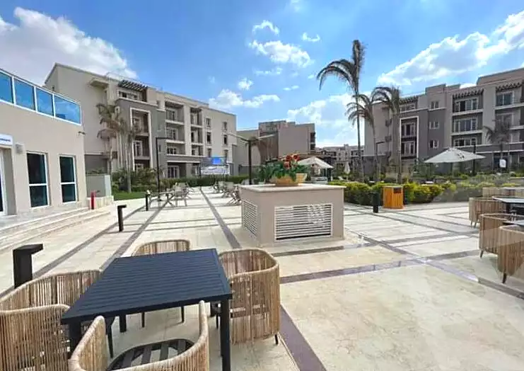https://aqarmap.com.eg/en/listing/6697928-for-rent-cairo-6th-of-october-compounds-october-plaza