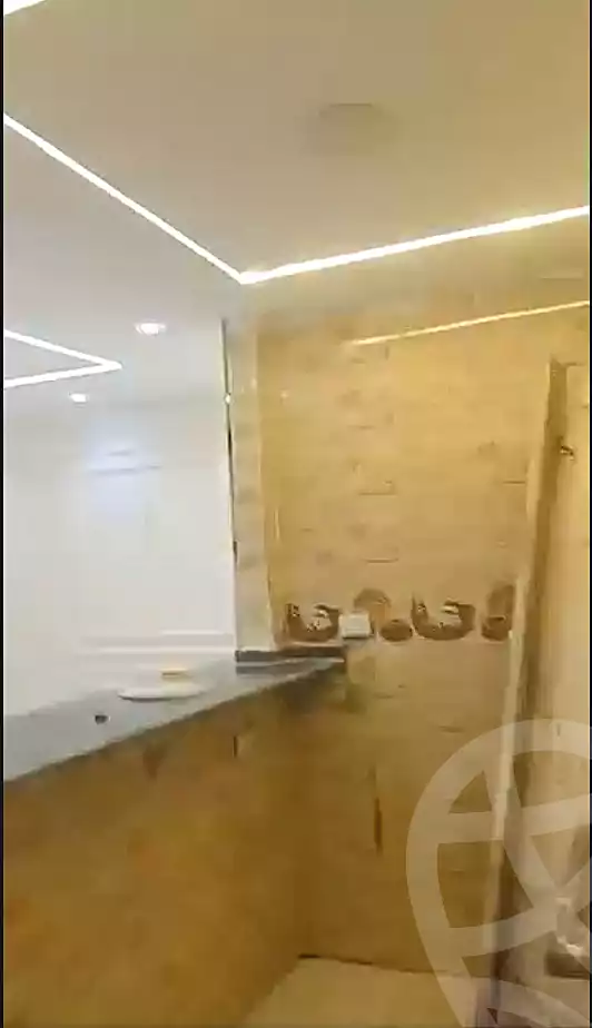 https://aqarmap.com.eg/ar/listing/6698086-for-sale-cairo-elnozha-Streettt-27