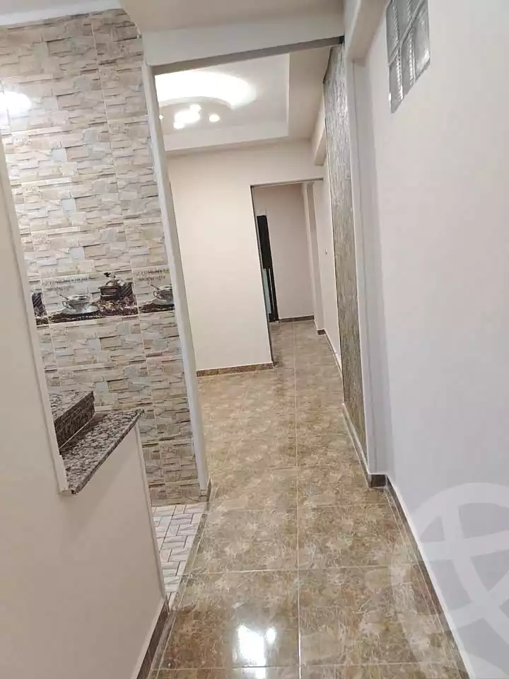 https://aqarmap.com.eg/ar/listing/6698352-for-sale-alexandria-sydy-bshr-sydy-bshr-bhry-khalil-hamada-st
