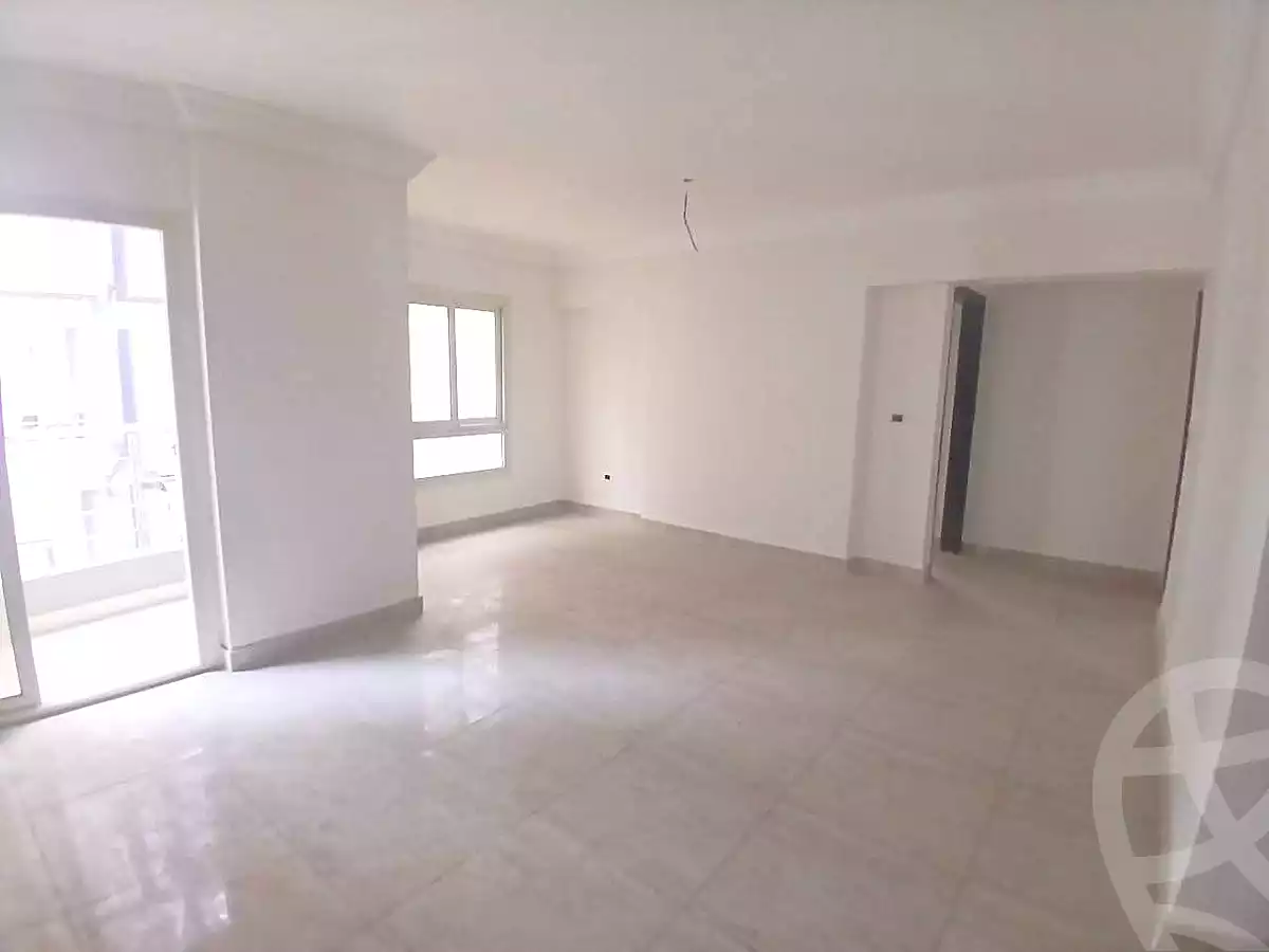 https://aqarmap.com.eg/ar/listing/6698485-for-sale-alexandria-lsywf-el-karma-compound