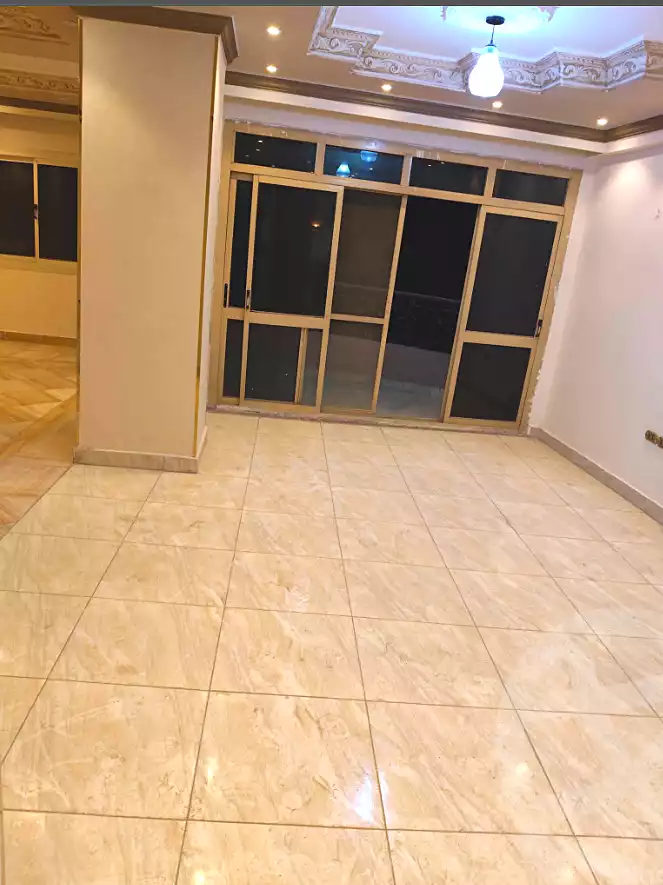 https://aqarmap.com.eg/ar/listing/6698508-for-rent-cairo-helwan-hadayek-helwan-el-dawagen