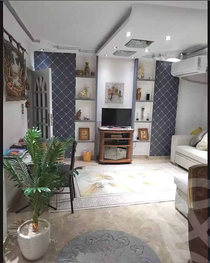 https://aqarmap.com.eg/ar/listing/6698529-for-sale-cairo-helwan-zou-el-fekar-basha-st