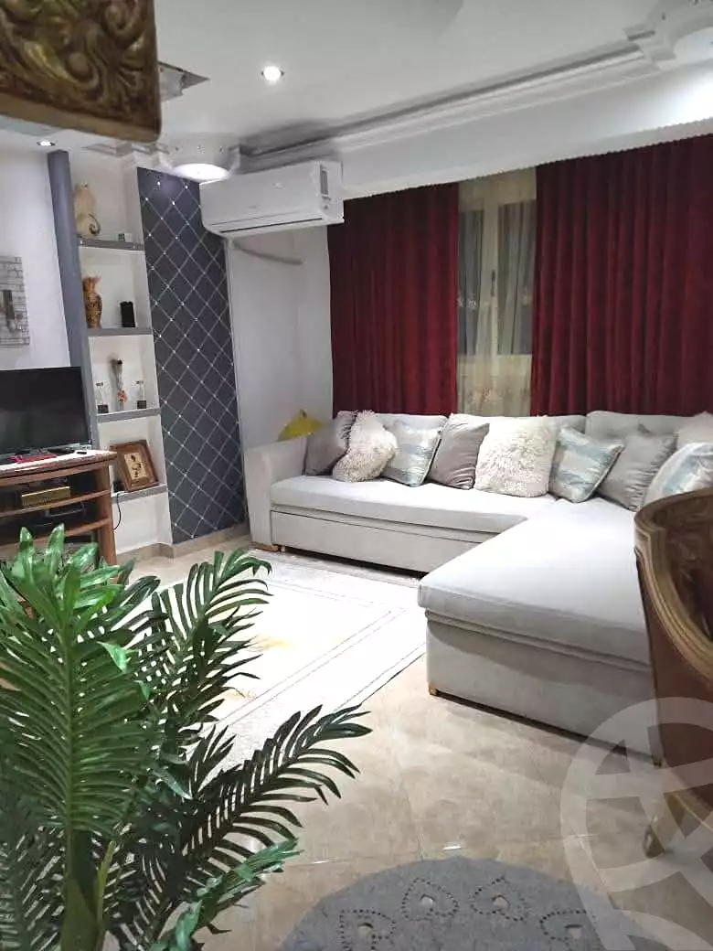 https://aqarmap.com.eg/ar/listing/6698666-for-sale-cairo-helwan-zou-el-fekar-basha-st