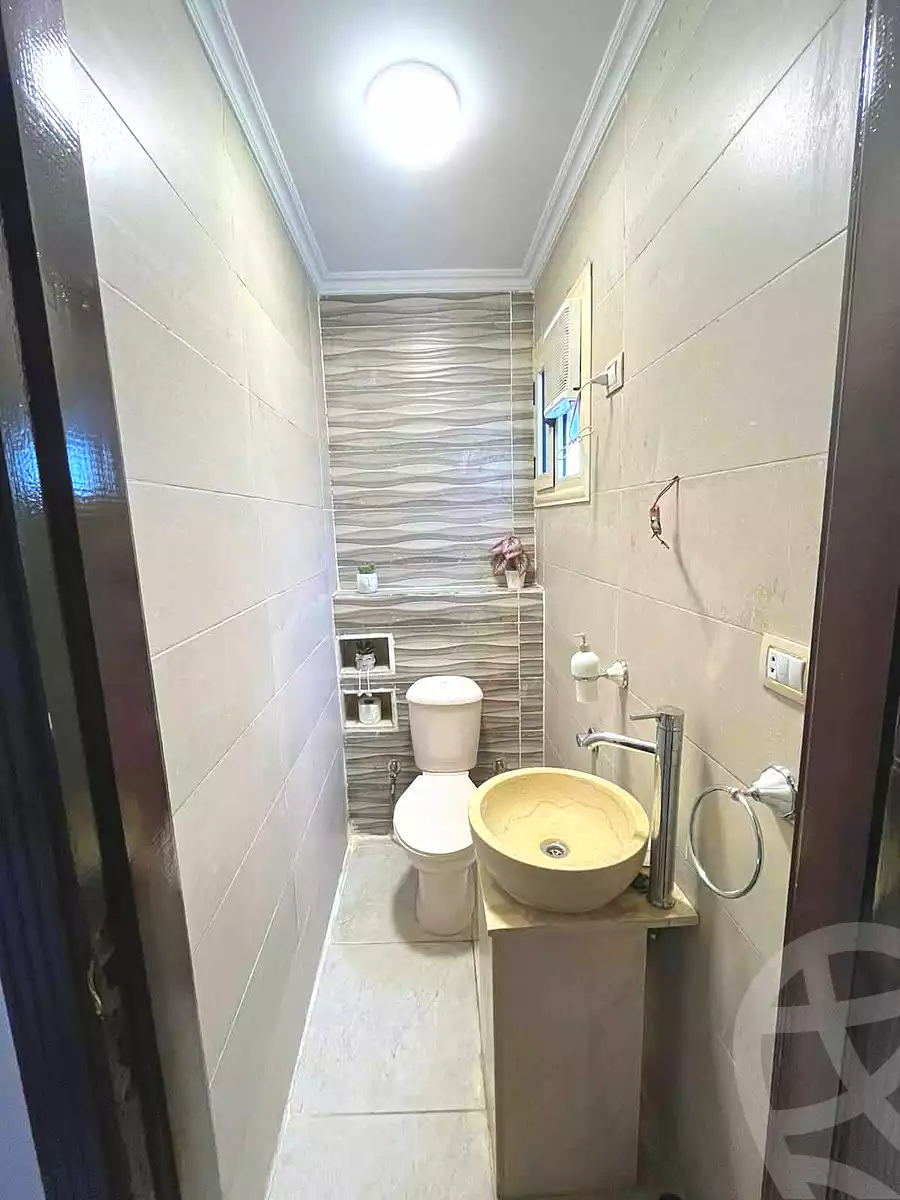 https://aqarmap.com.eg/en/listing/6699471-for-sale-cairo-helwan-sherif-st