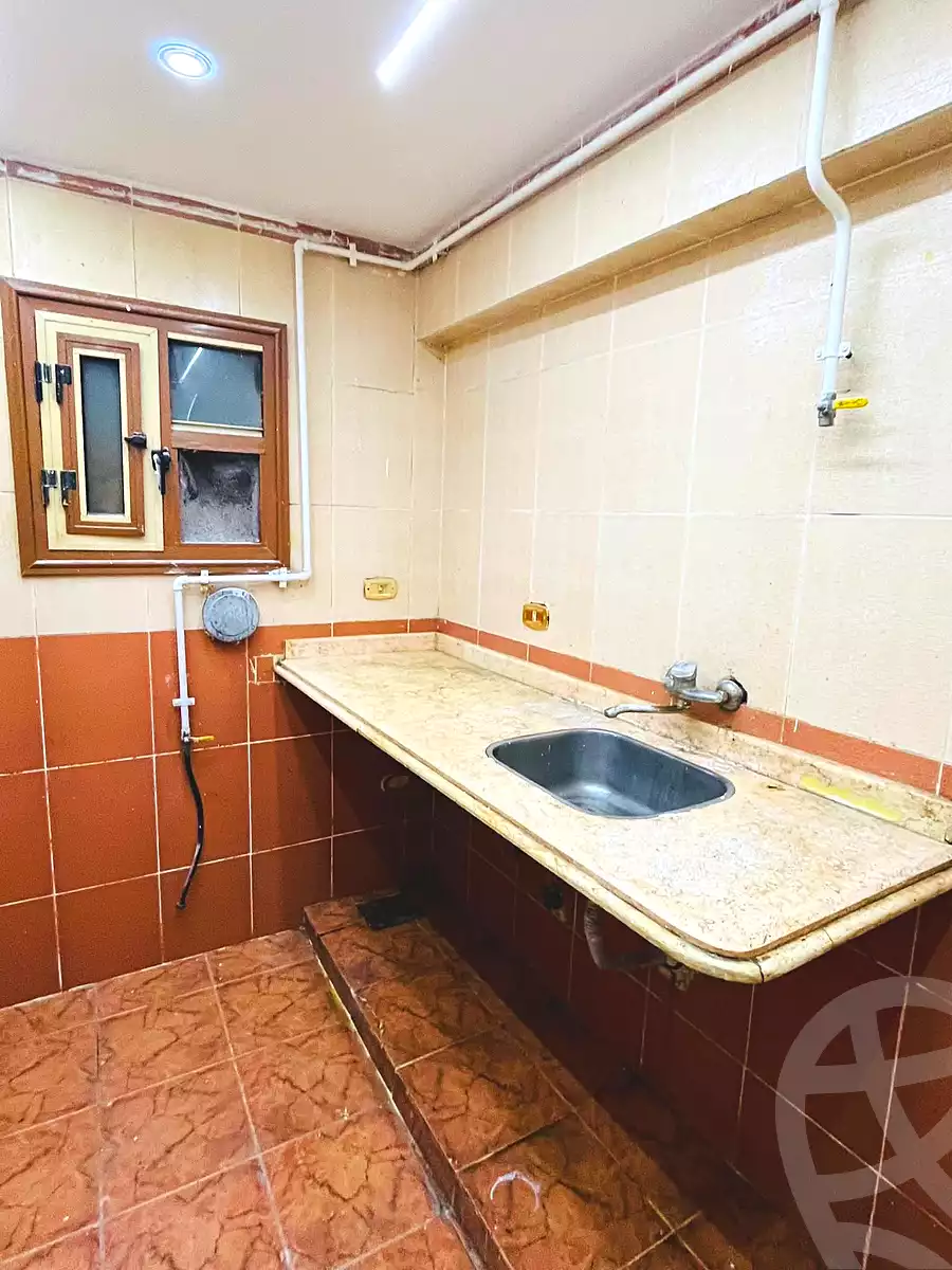 https://aqarmap.com.eg/ar/listing/6699558-for-sale-alexandria-lsywf-el-falki-street-16-el-eslah
