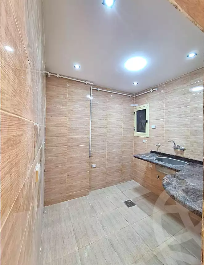https://aqarmap.com.eg/ar/listing/6700201-for-sale-alexandria-sydy-bshr-sydy-bshr-bhry-street-17