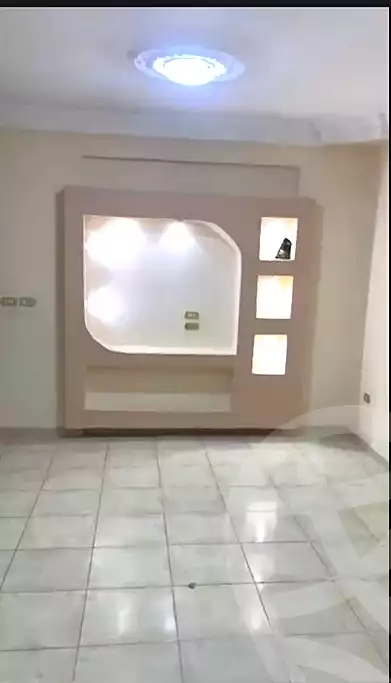 https://aqarmap.com.eg/ar/listing/6700467-for-rent-cairo-faisal-el-tawabeq-hamad-yassin-st