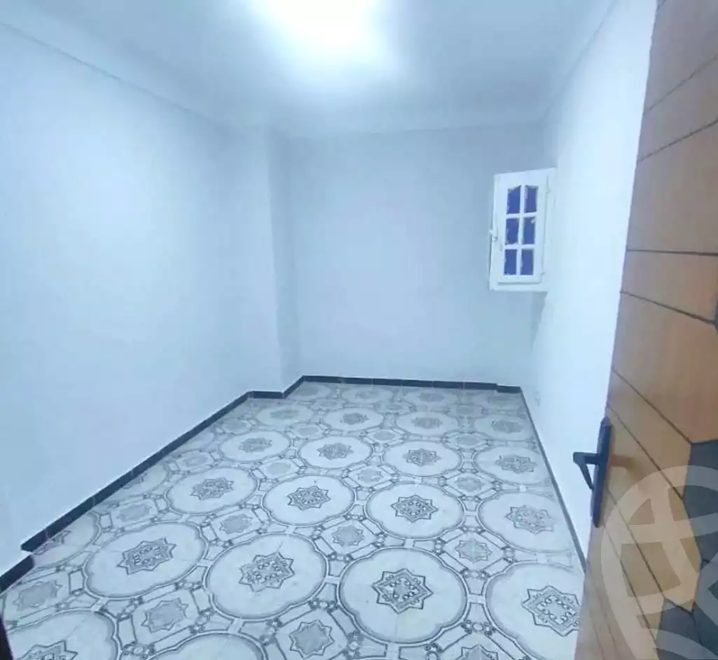 https://aqarmap.com.eg/en/listing/6700769-for-sale-alexandria-lsywf-el-falki
