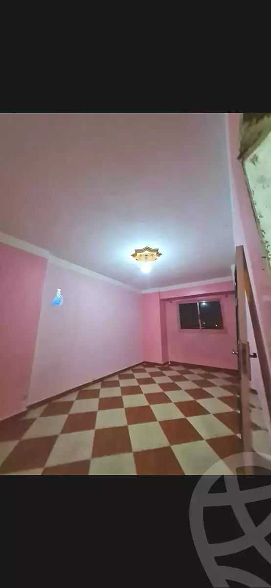 https://aqarmap.com.eg/ar/listing/6700788-for-sale-alexandria-moharram-bey-kanal-al-mahmoudeya-al-bahri-st
