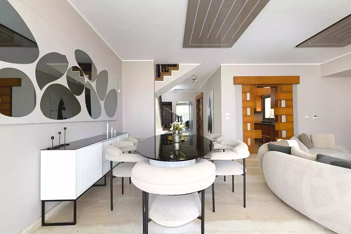 https://aqarmap.com.eg/en/listing/6701033-for-rent-cairo-el-sheikh-zayed-city-compounds-beverly-hills