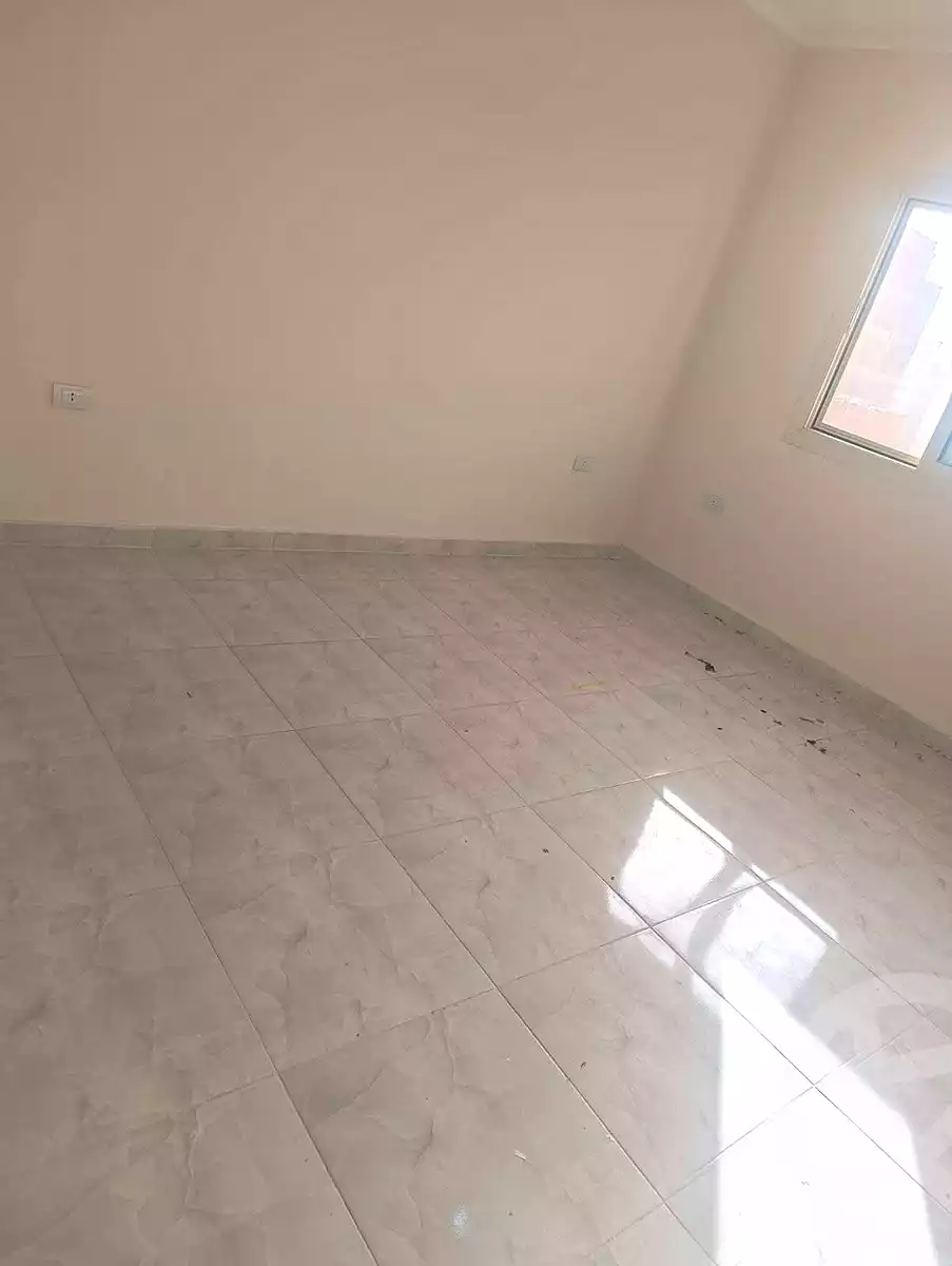https://aqarmap.com.eg/ar/listing/6701083-for-rent-cairo-helwan-helwan-el-sharkeya-khesro-basha-st