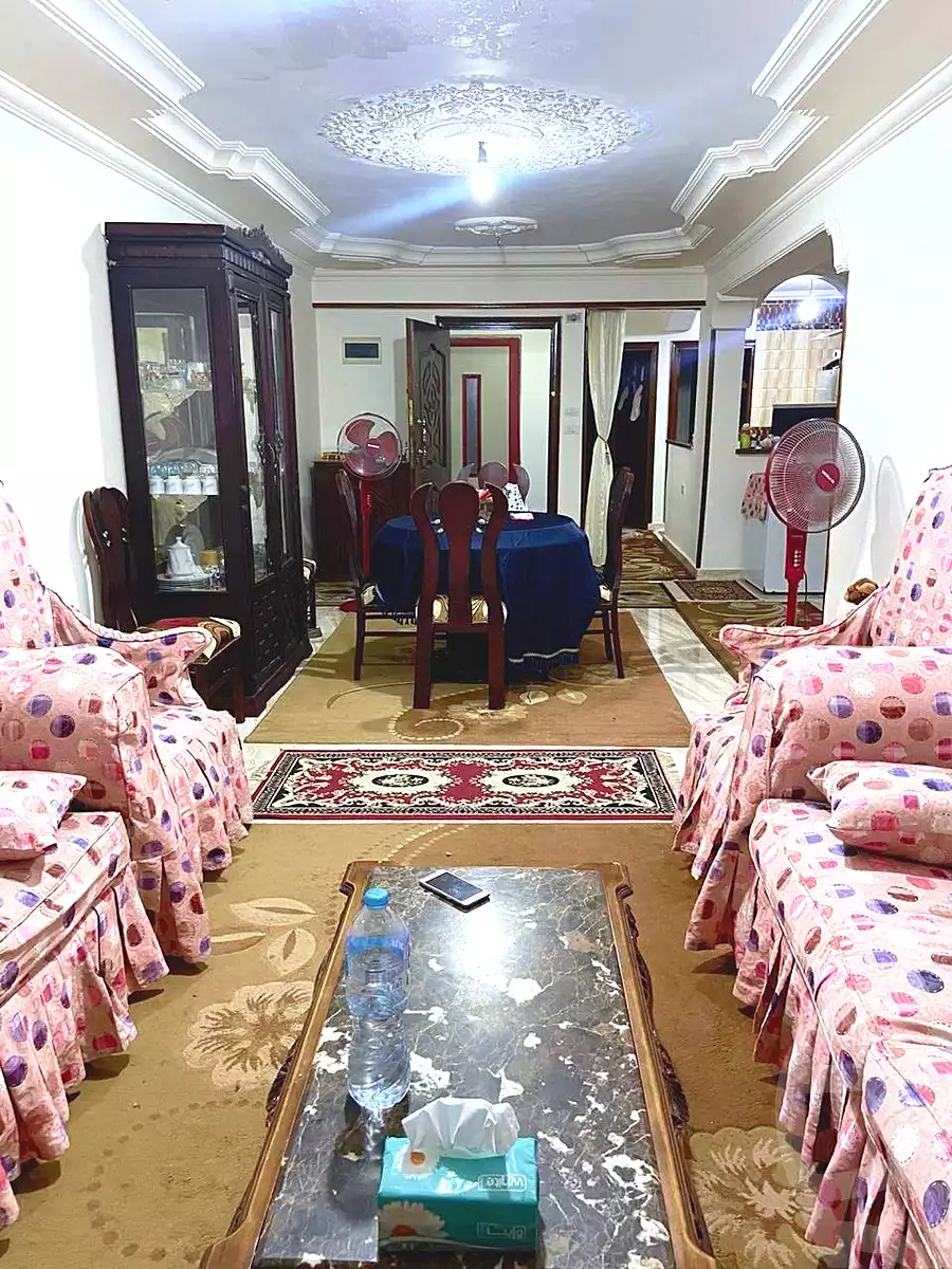 https://aqarmap.com.eg/en/listing/6701080-for-sale-alexandria-l-jmy-lbytsh-el-saleheen-mosque-st
