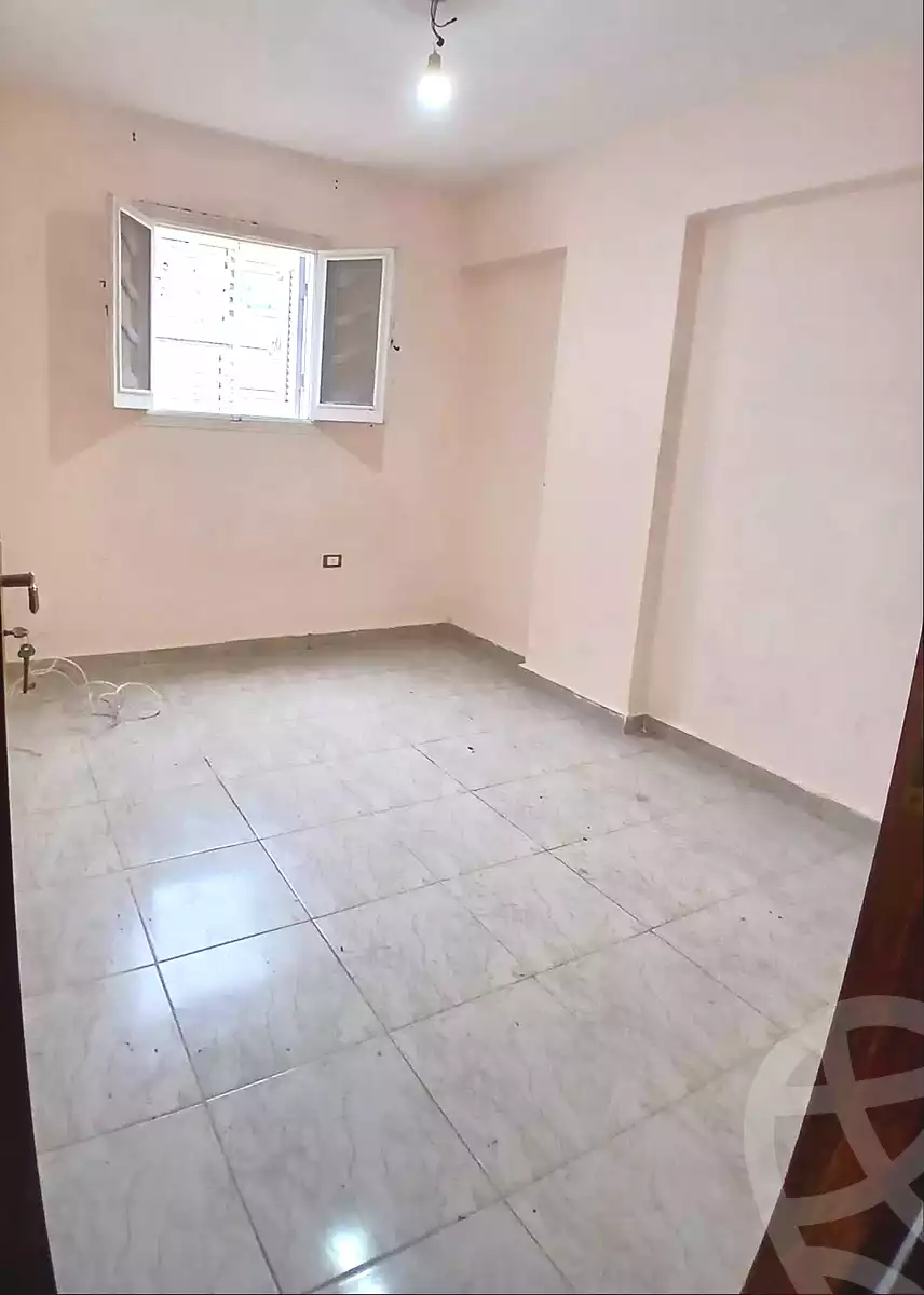 https://aqarmap.com.eg/en/listing/6701312-for-sale-alexandria-lsywf-el-falki
