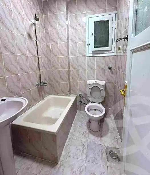 https://aqarmap.com.eg/ar/listing/6701354-for-sale-alexandria-l-jmy-shataa-el-nakheel