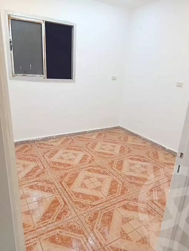 https://aqarmap.com.eg/ar/listing/6701618-for-sale-alexandria-l-jmy-lbytsh-ibrahim-othman-st
