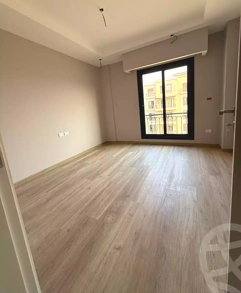 https://aqarmap.com.eg/ar/listing/6702240-for-rent-cairo-el-sheikh-zayed-city-compounds-kmbwnd-fyldj-wyst-dr-llttwyr