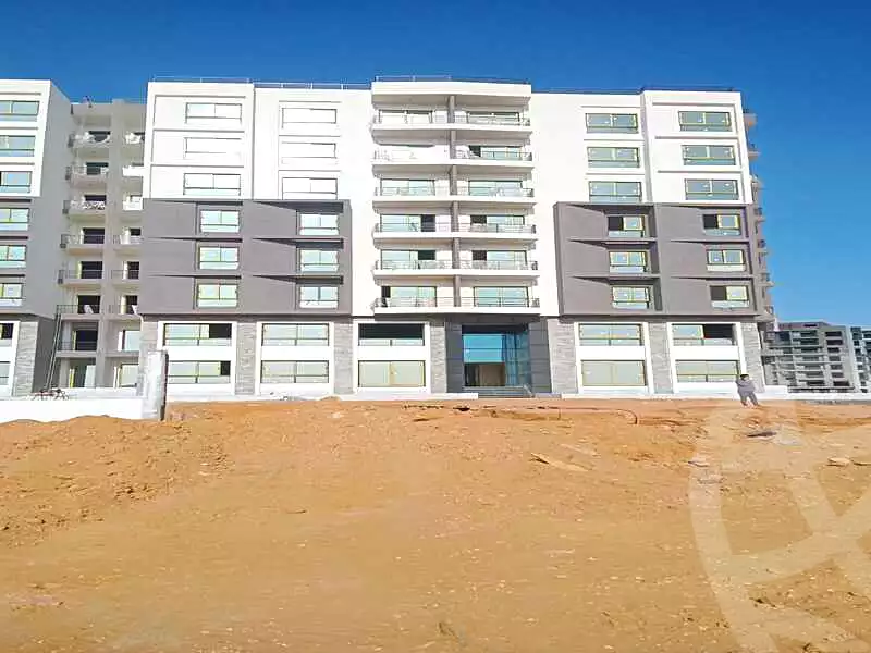 https://aqarmap.com.eg/ar/listing/6702183-for-sale-cairo-new-administrative-capital-r7-green-avenue