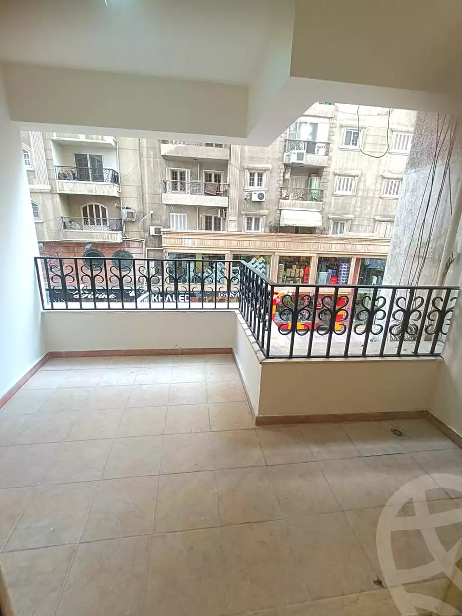 https://aqarmap.com.eg/ar/listing/6702590-for-sale-alexandria-sidi-gaber-dinshwau-st