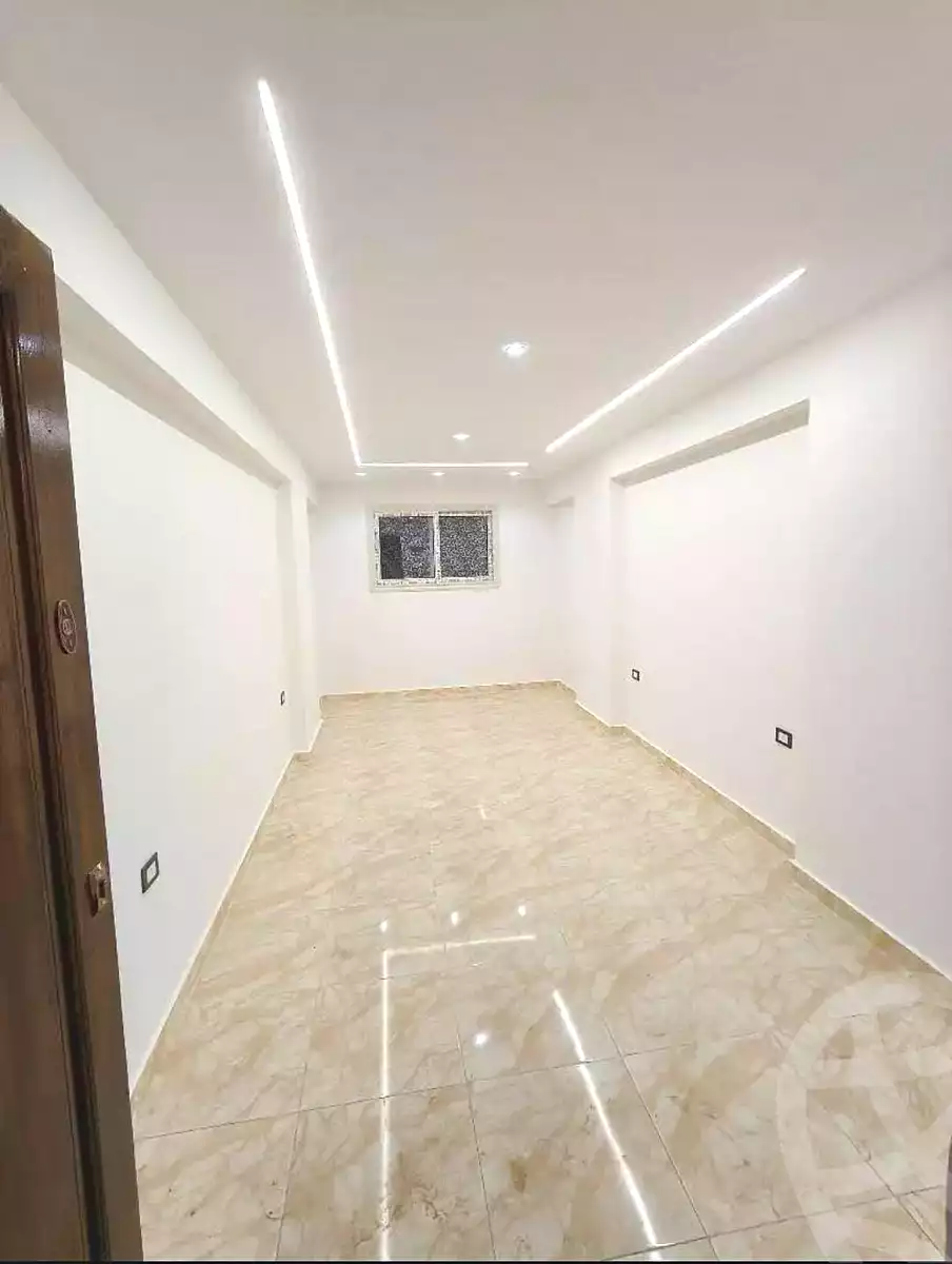 https://aqarmap.com.eg/en/listing/6703803-for-sale-alexandria-lsywf-el-falki
