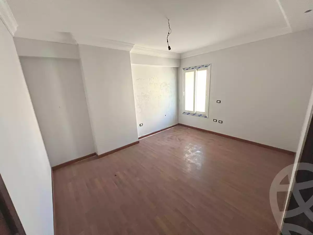 https://aqarmap.com.eg/ar/listing/6703896-for-sale-alexandria-kafr-abdo-kerdahi-st