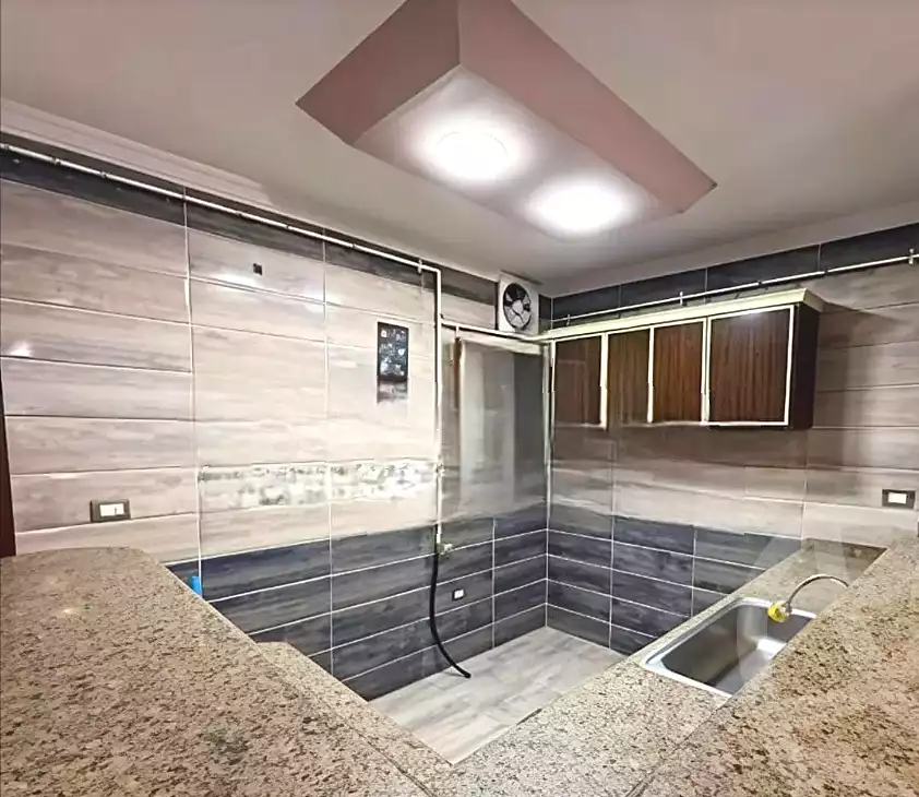 https://aqarmap.com.eg/en/listing/6703979-for-sale-alexandria-camp-cesar-port-said-street